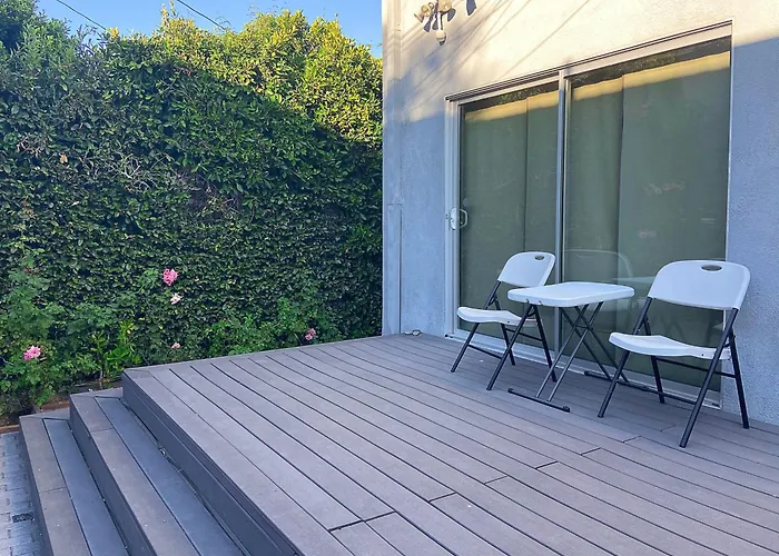 Hollywood Guesthouse